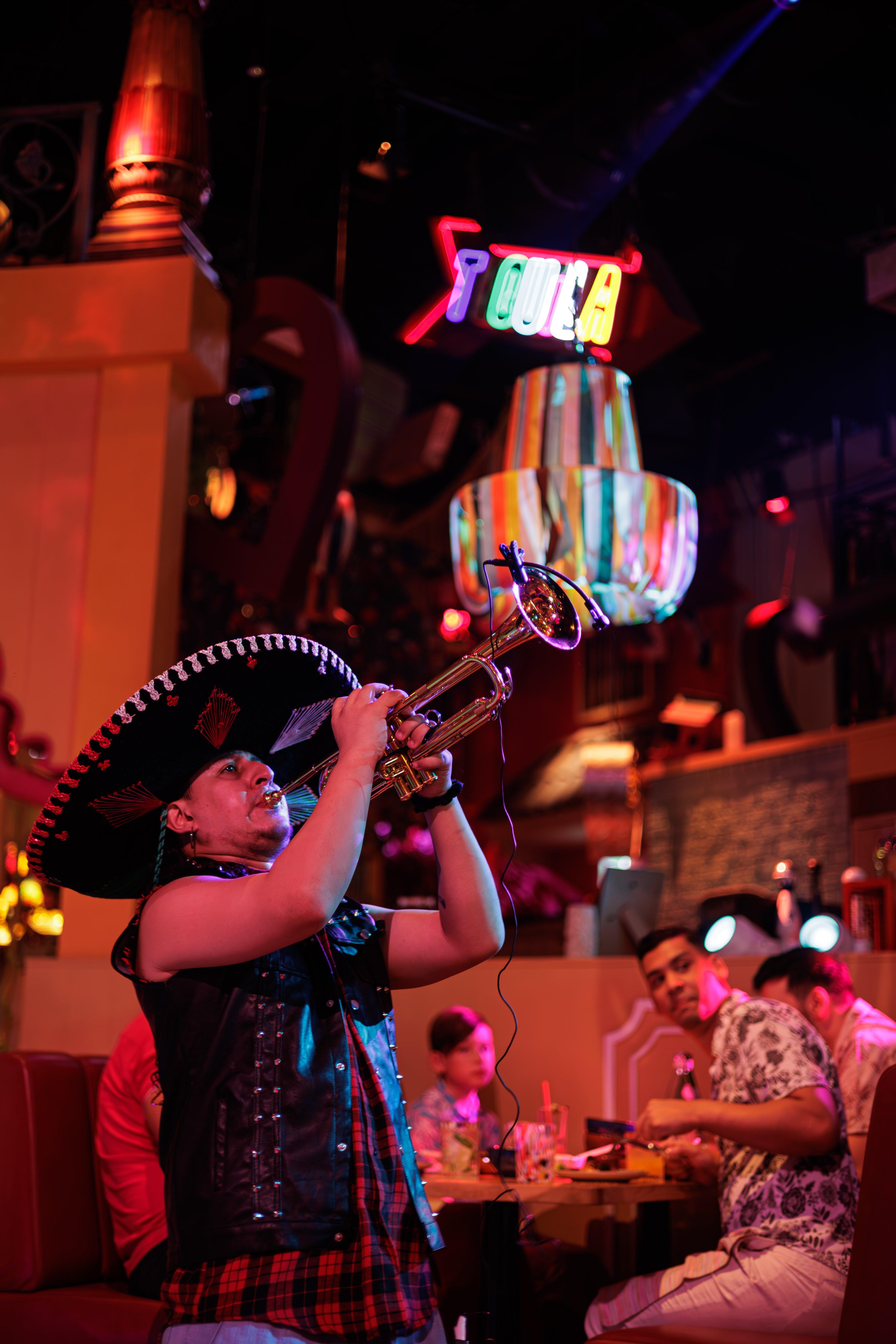 Music Entertainment at En Fuego